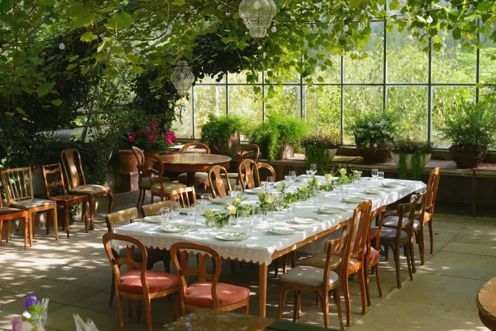 L’art de la table en Provence : élégance et convivialité à La Bastide des Saveurs
